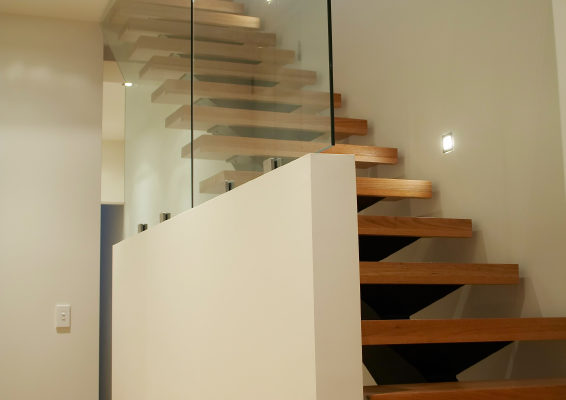 frameless glass balustrade