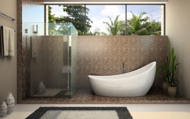 Modern glass shower screen by Dynamic Glass Melbourne